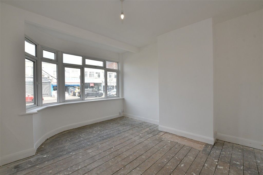 Property photo 3 of 8 Living Room