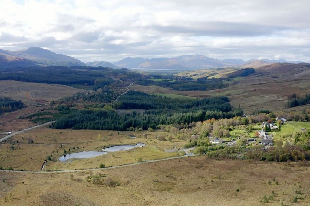 Property photo 3 of 9