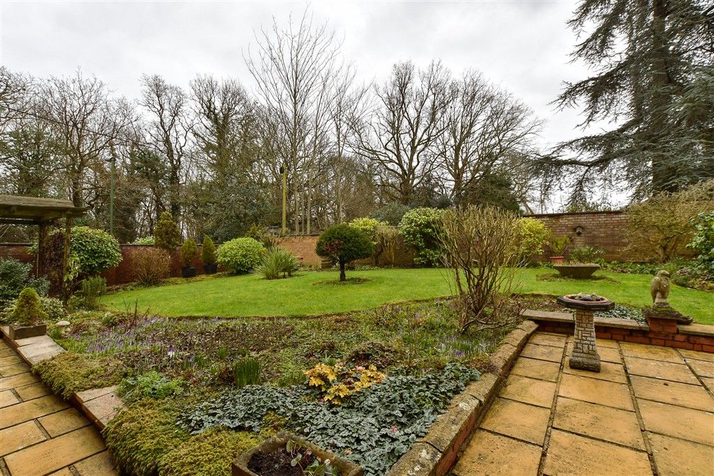 Property photo 2 of 15 Rear Garden