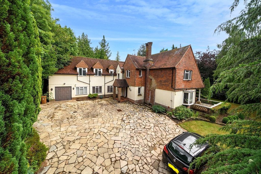 Property photo 1 of 34 Picture No. 66