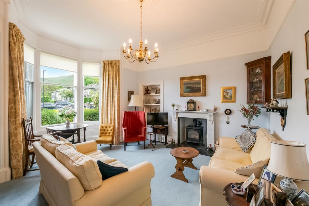 Property photo 3 of 42 Drawing Room