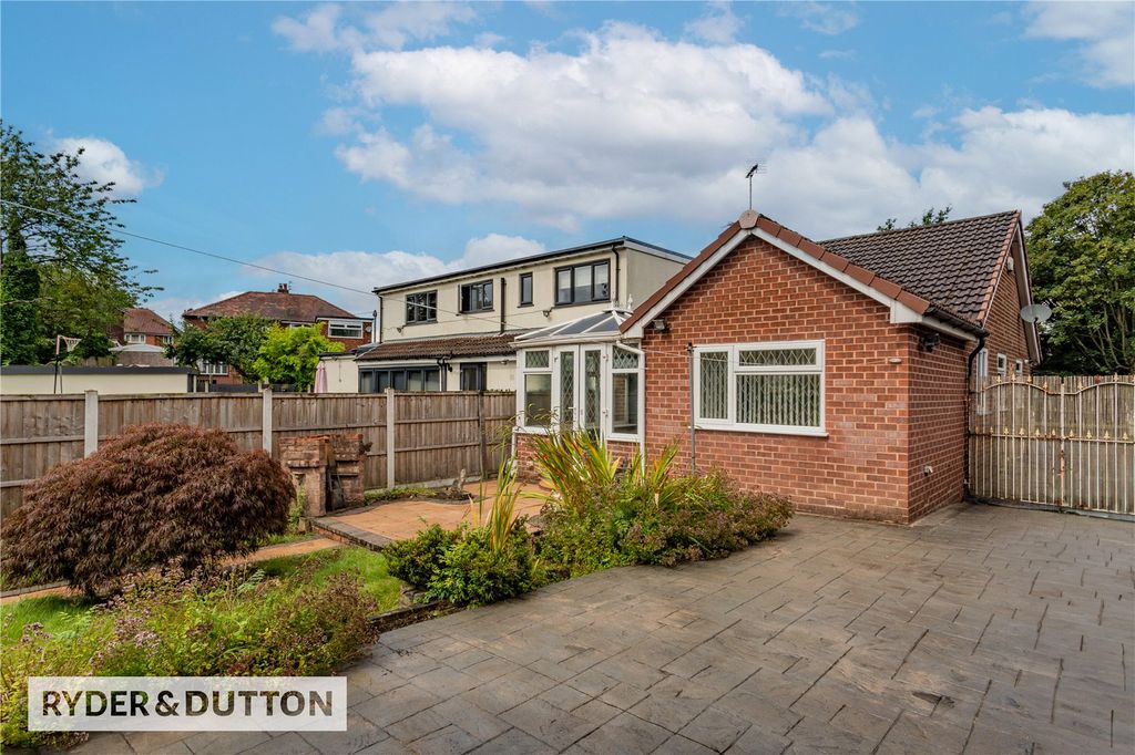 Property photo 2 of 22 Picture No. 20