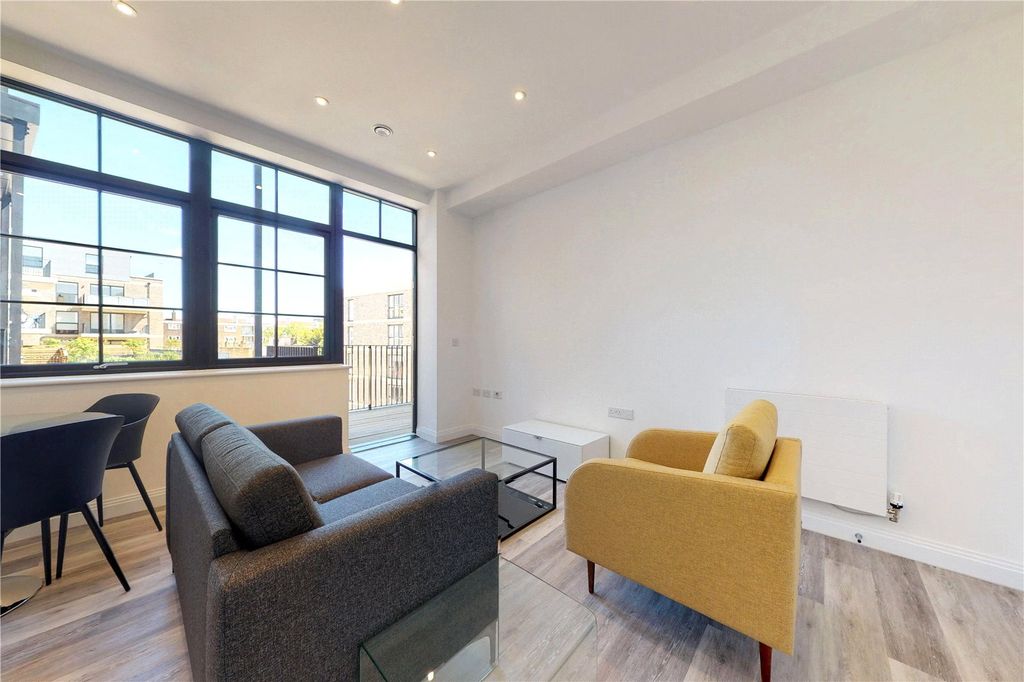 Property photo 3 of 6 Picture No. 05