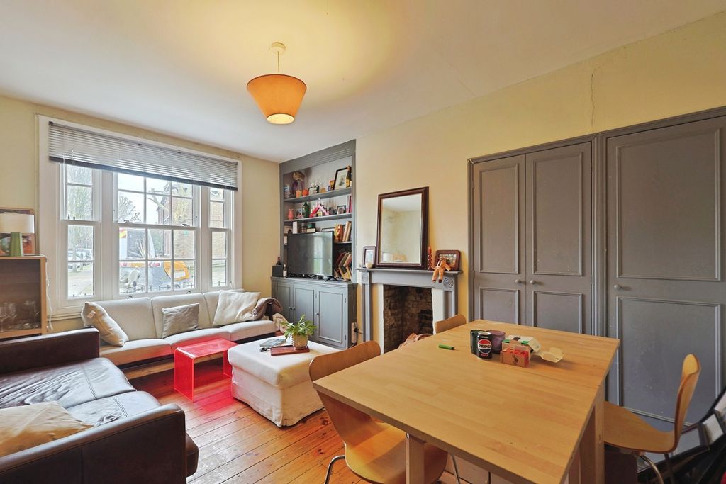 Property photo 2 of 18 Pbox-Img.Jpg