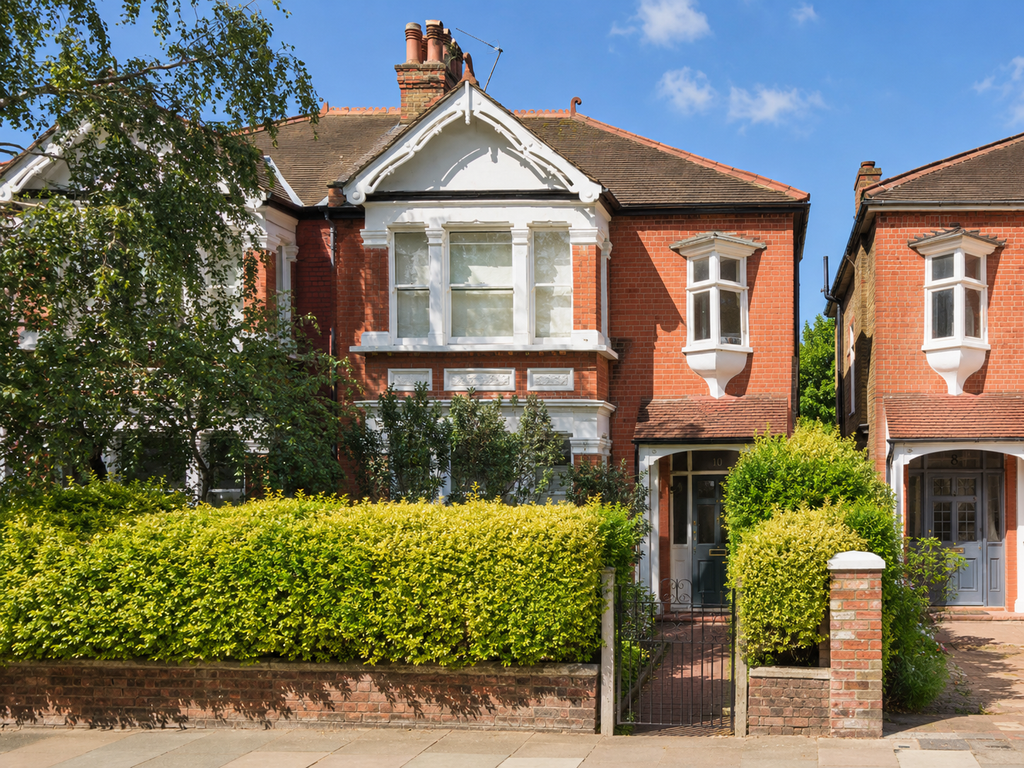 Property photo 1 of 7