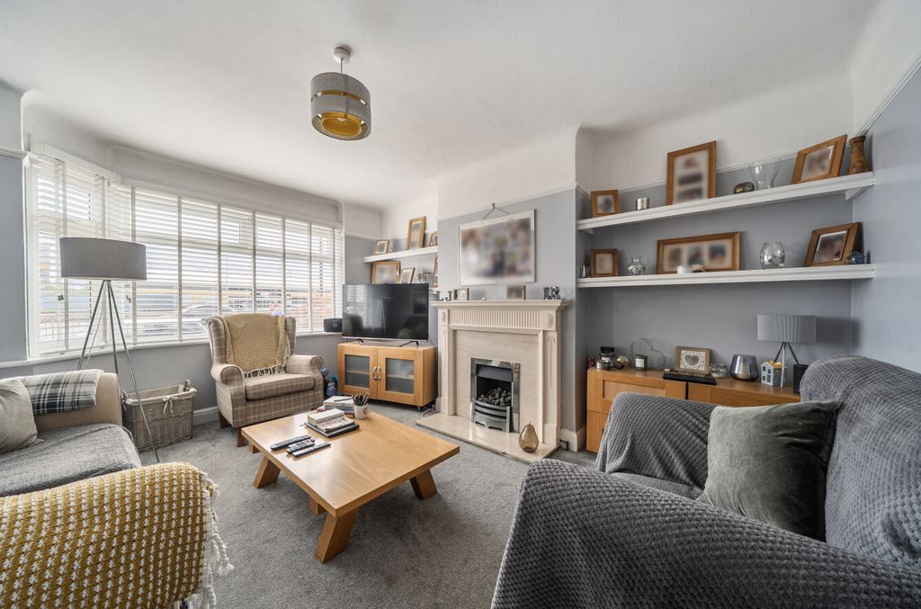 Property photo 2 of 13 1457376-14-6A024A...