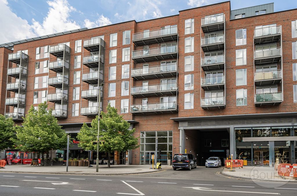 Property photo 1 of 12 B9165362-50d5-4Cf...
