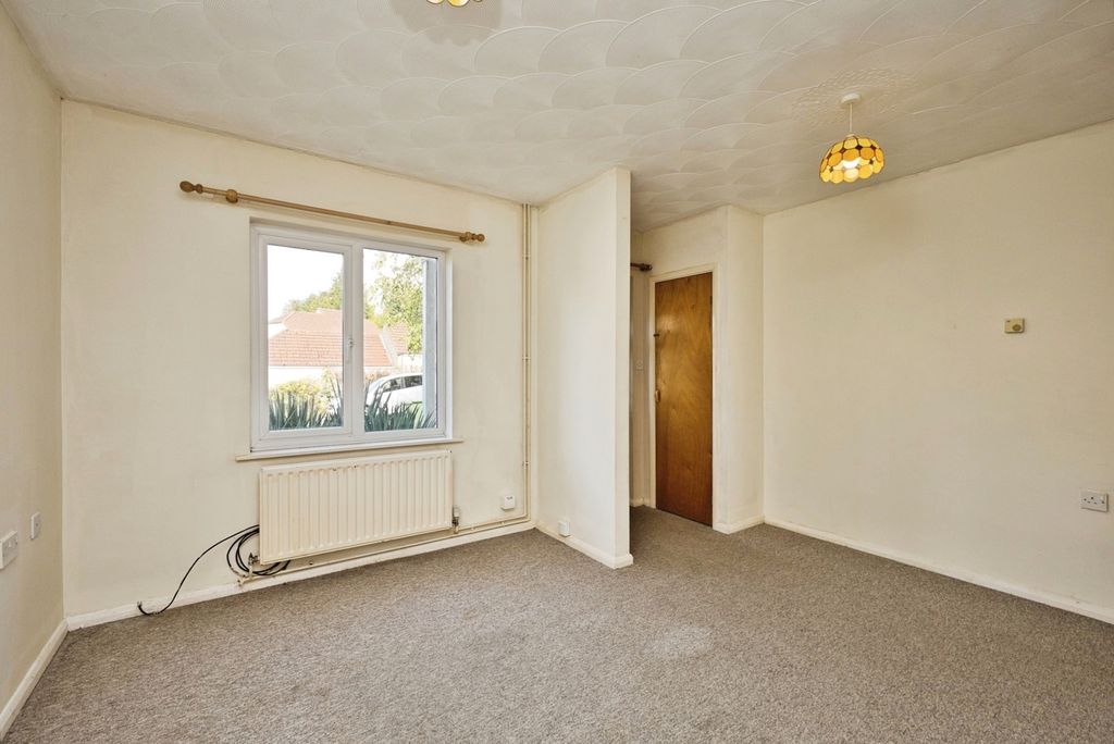 Property photo 3 of 14 Pbox-Img.Jpg