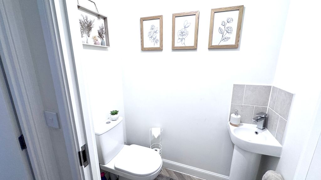 Property photo 2 of 19 Img_5251