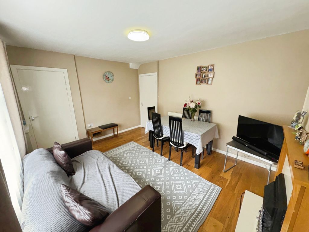 Property photo 2 of 12 14B26554-Img_5529