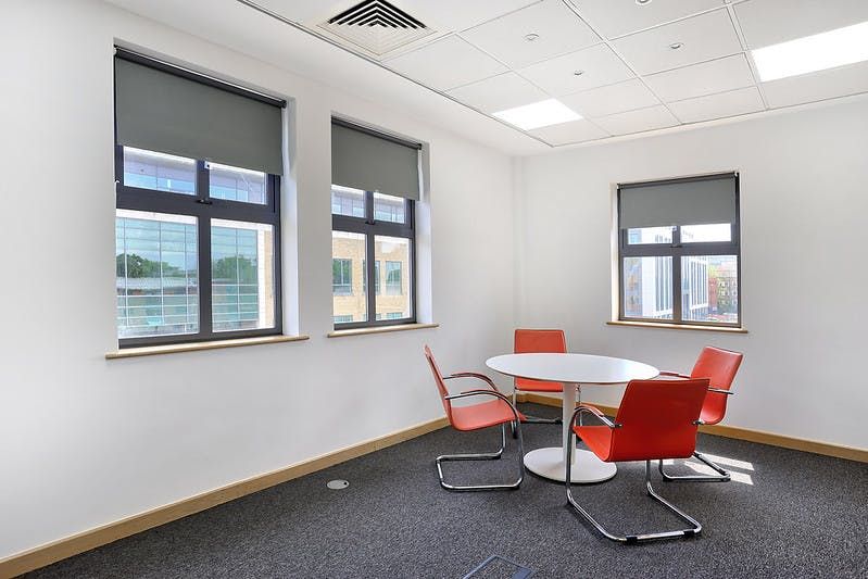 Property photo 3 of 11 Ivbthw8Gl.Jpg