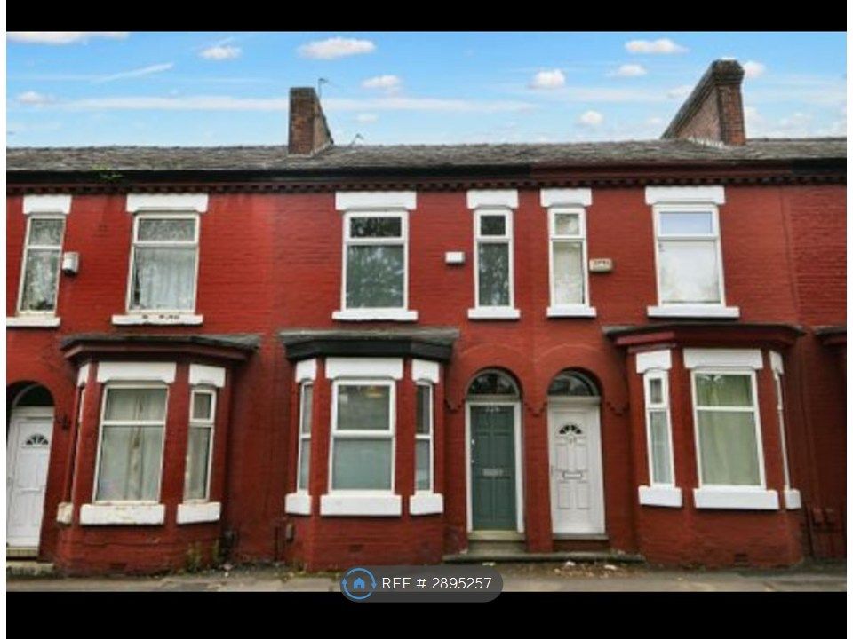 Property photo 2 of 13