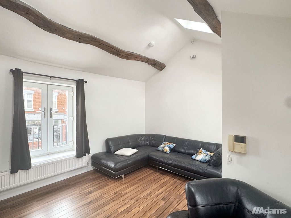 Property photo 2 of 5