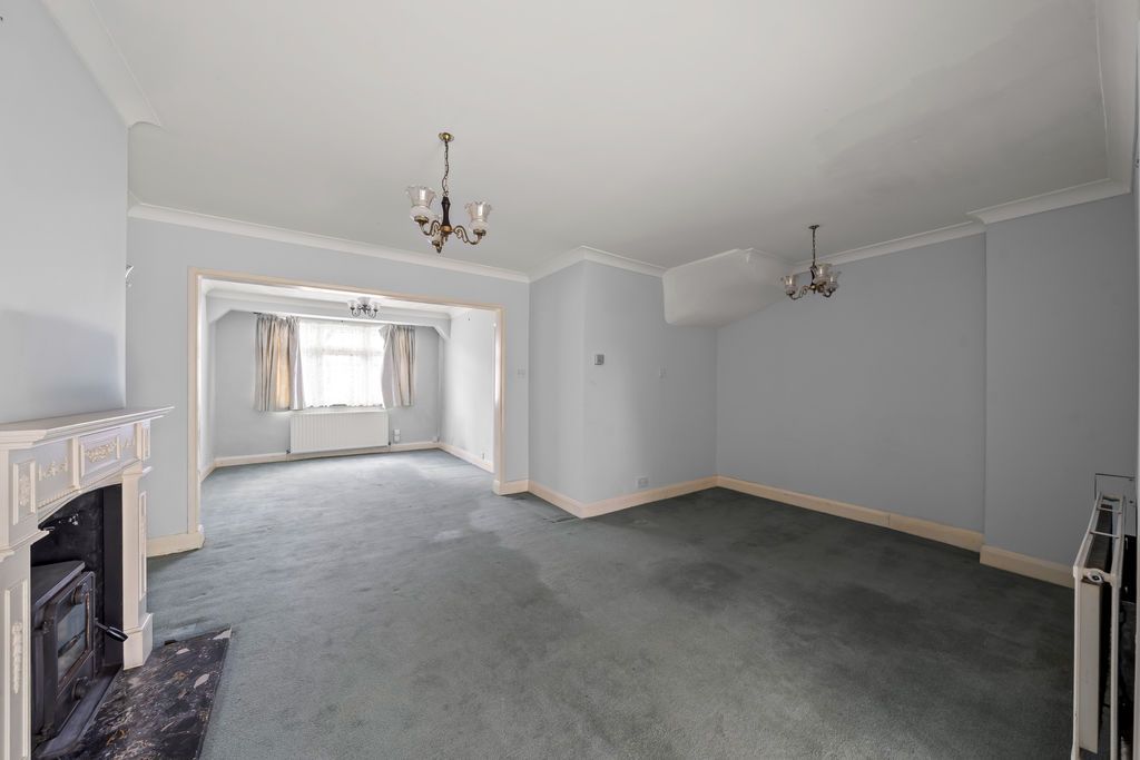 Property photo 2 of 16 Photo 9