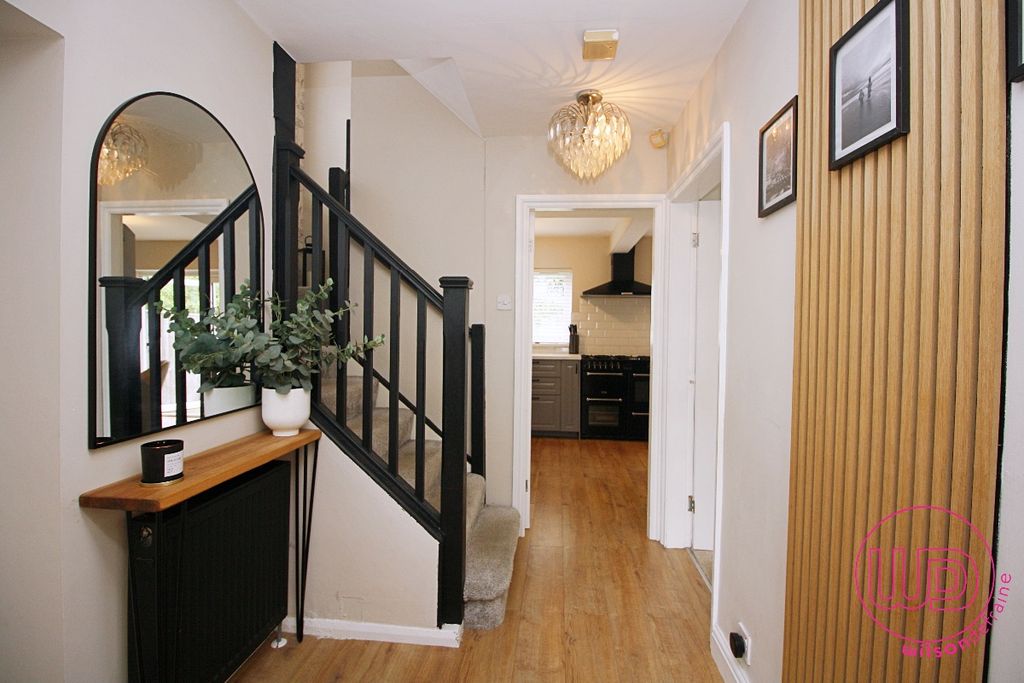 Property photo 3 of 29