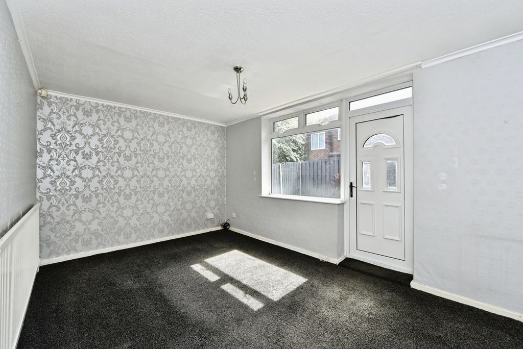 Property photo 2 of 14 Pbox-Img.Jpg