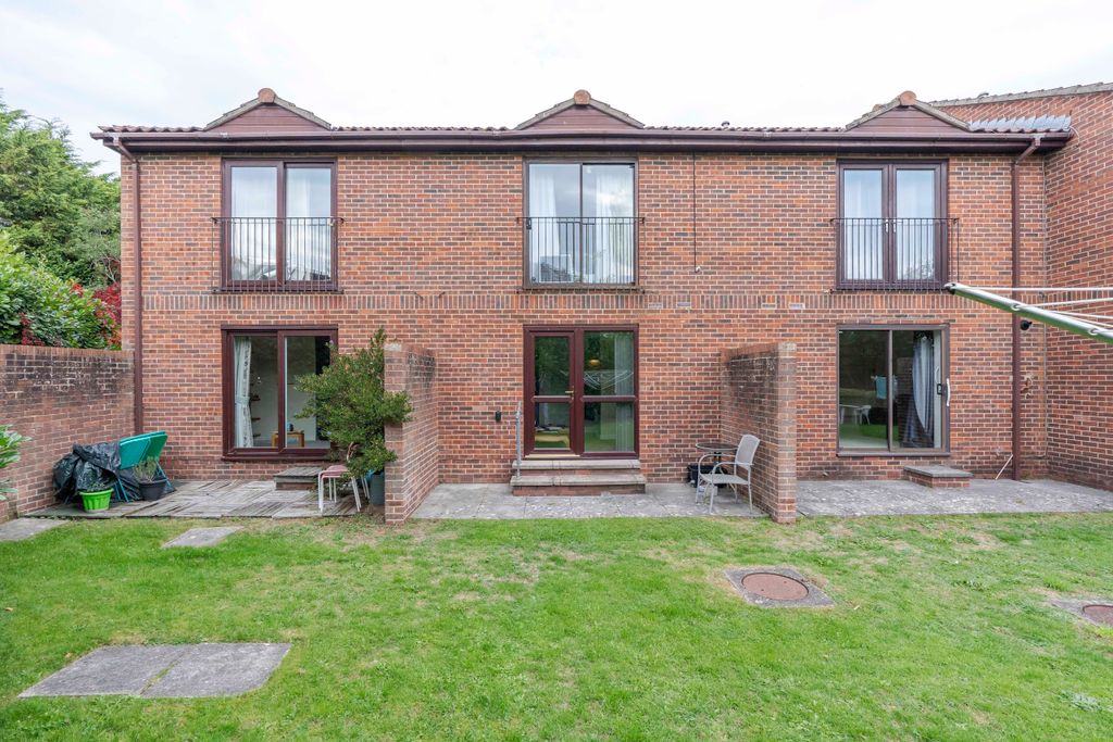 Property photo 1 of 14 Photo 1