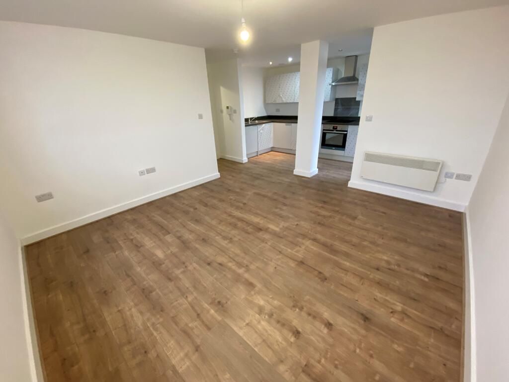 Property photo 2 of 6