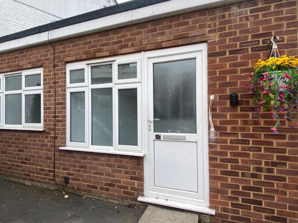 Property photo 1 of 15 5083440