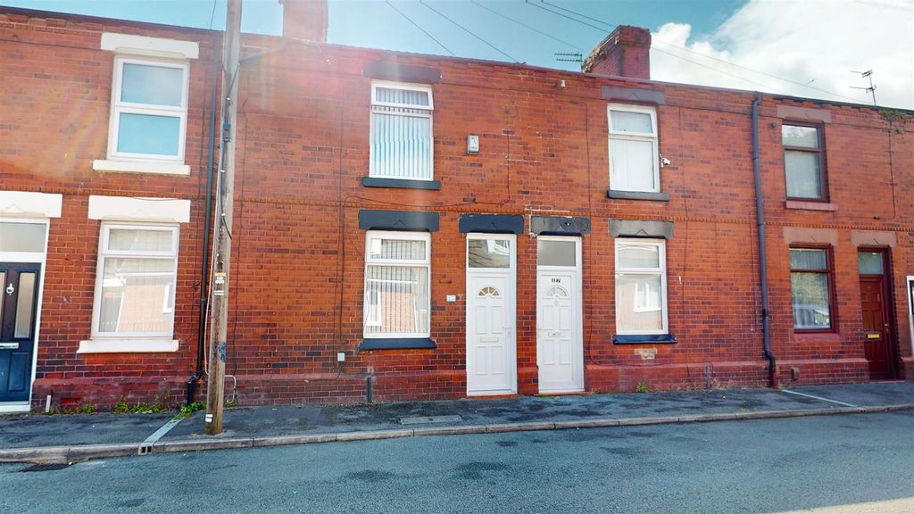 Property photo 1 of 19 Garnet Street For Sale