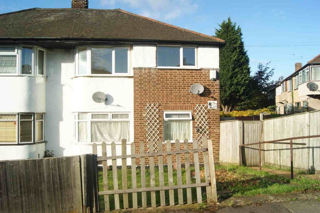 Property photo 1 of 8