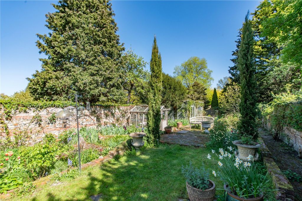Additional image 21 of 5 bed terraced house for saleHigh Street, Hungerford, Berkshire RG17