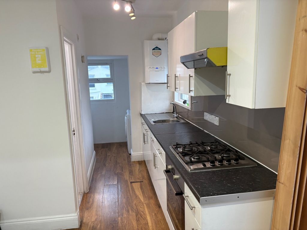 Property photo 3 of 6 Picture No. 03