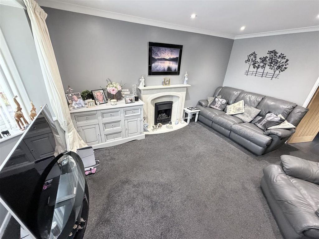 Property photo 2 of 16 Img_0114.Jpeg