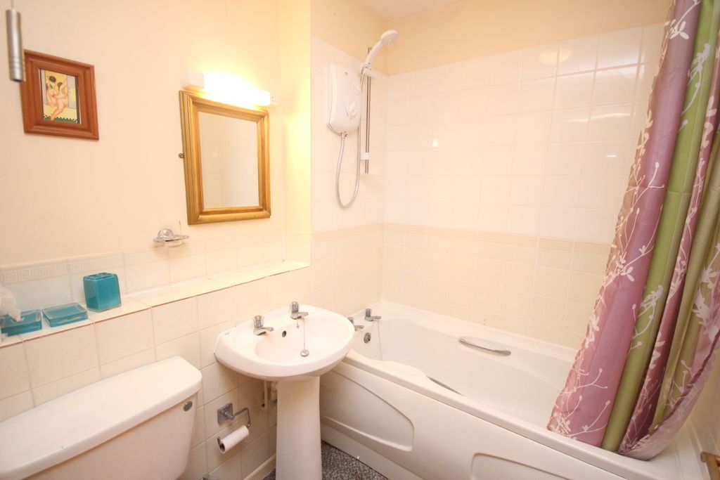 Property photo 3 of 6 Img_2513