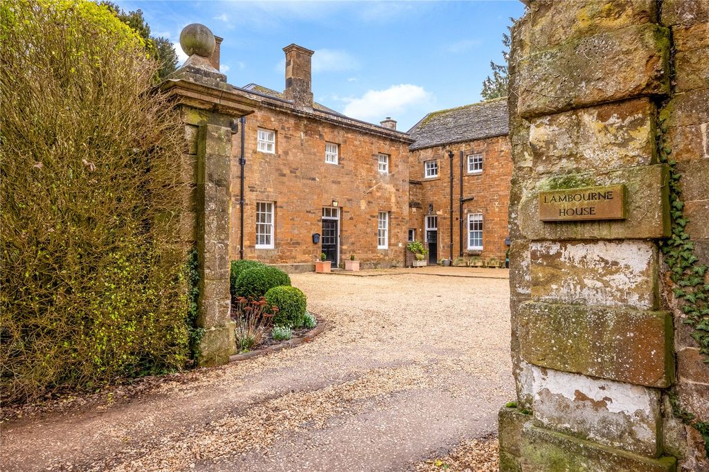 Property photo 1 of 22 Picture No. 24