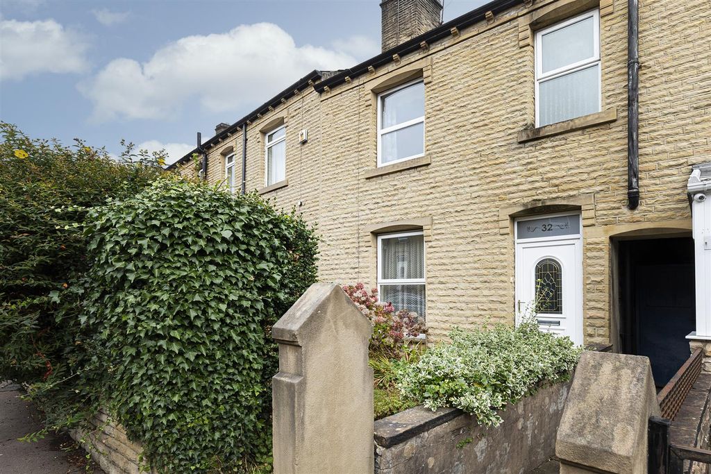 Property photo 1 of 24