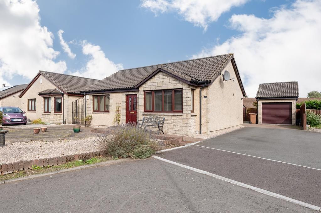 Property photo 1 of 18 Lev1386Pem External.Jpg