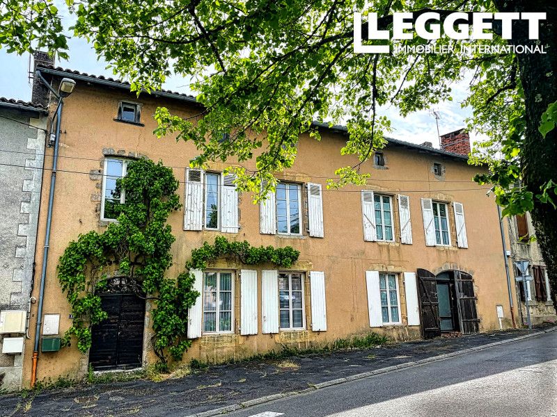 Property photo 2 of 10