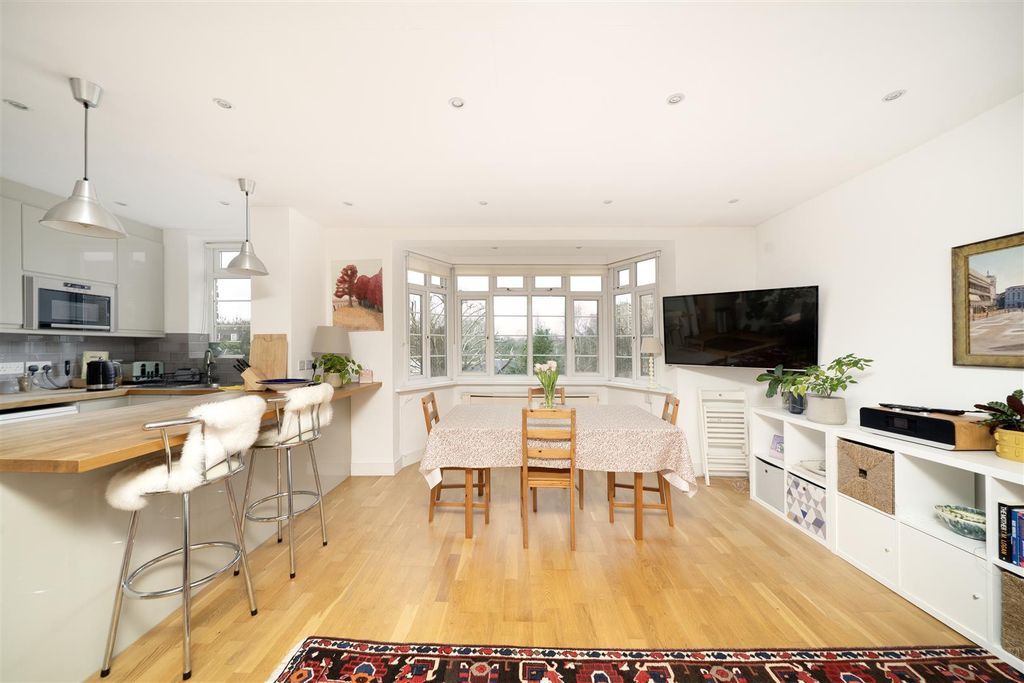 Property photo 2 of 13 P (3).Jpg