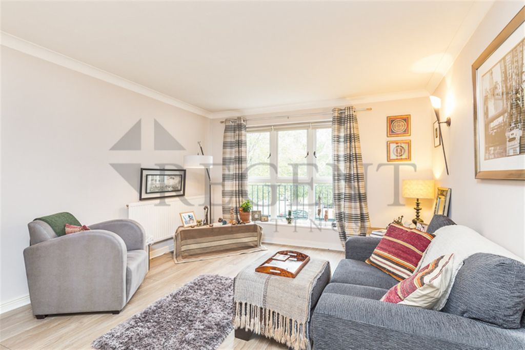 Property photo 1 of 7 Reception