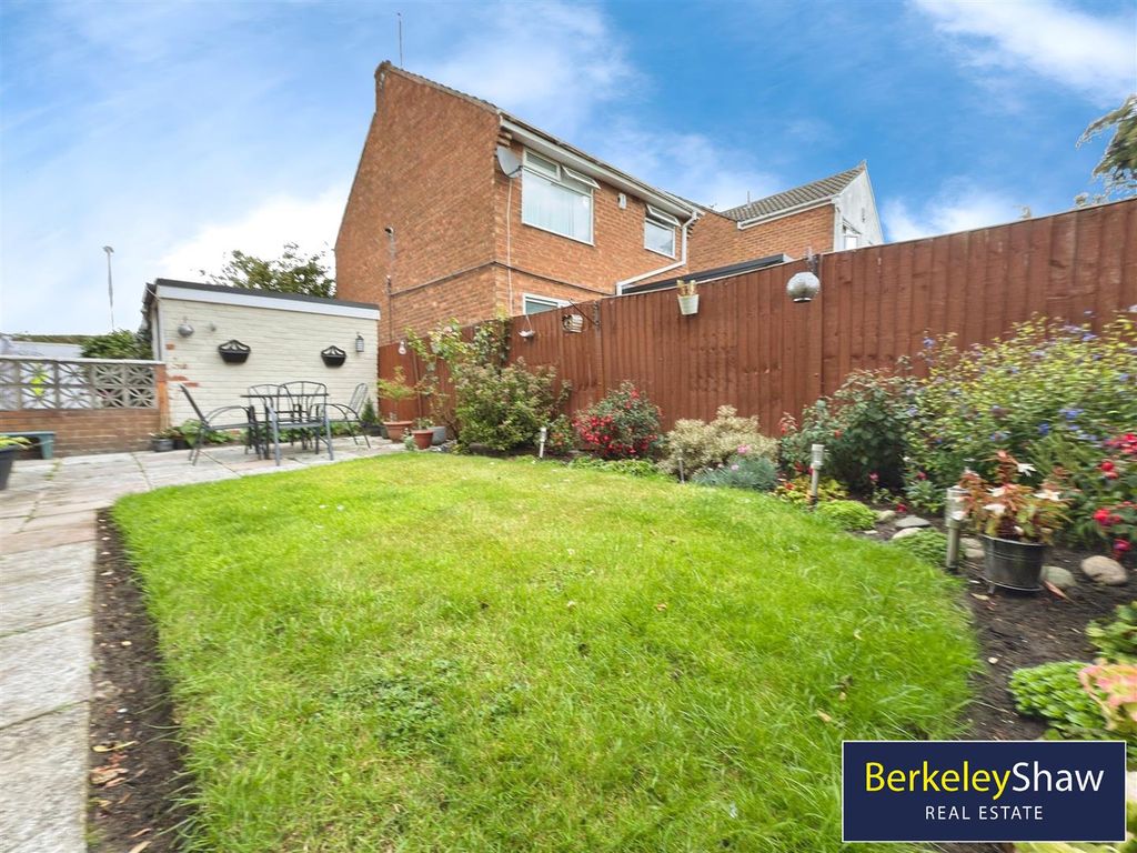 Property photo 3 of 15 Aba82d1d--448A-9Bf9-CC05Acd27Fc9-66140-00000A65442