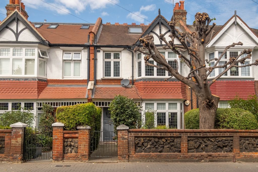 Property photo 1 of 16 84-Wimbeldon-Park...