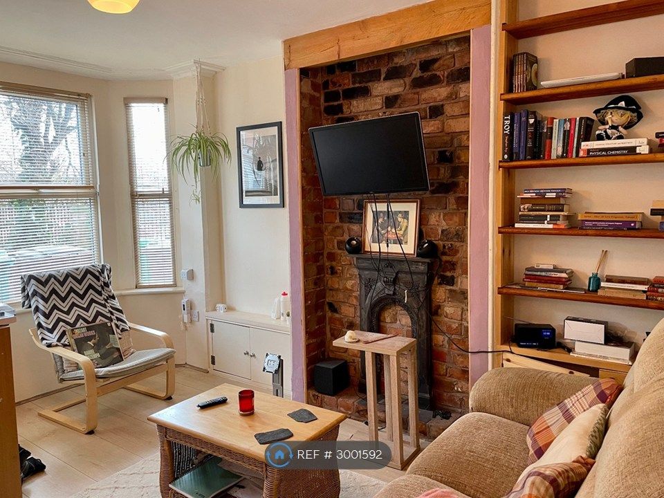 Property photo 1 of 9 Sitting Room