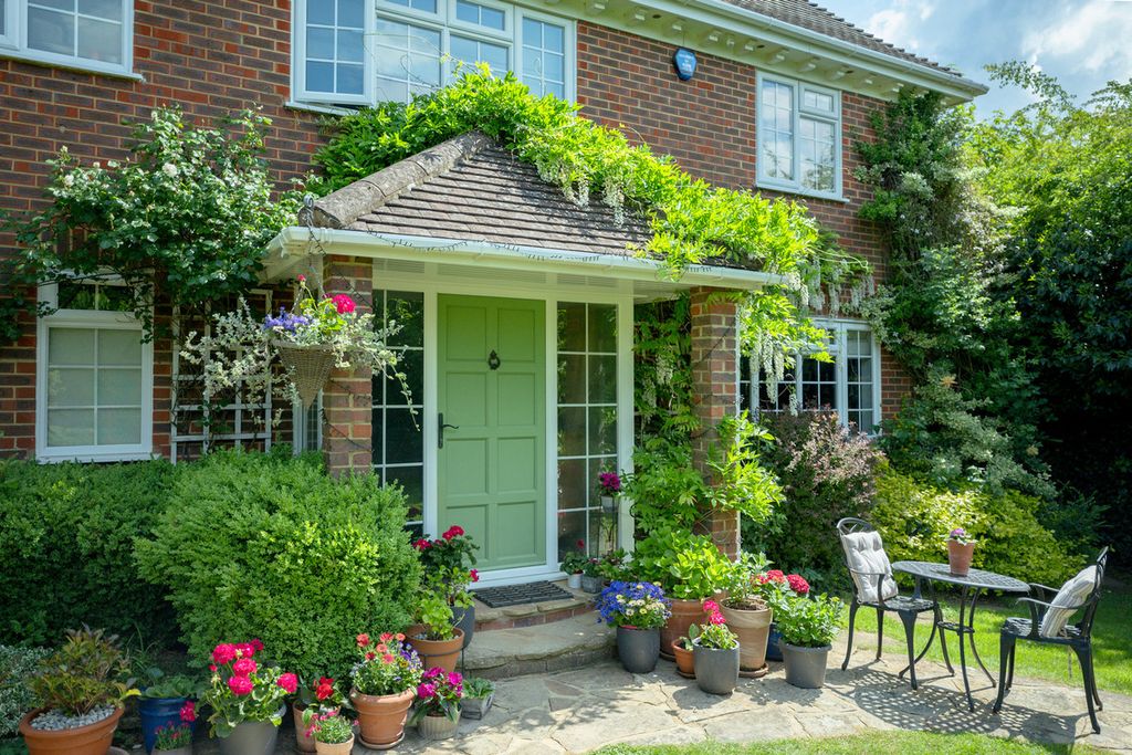 Property photo 1 of 23