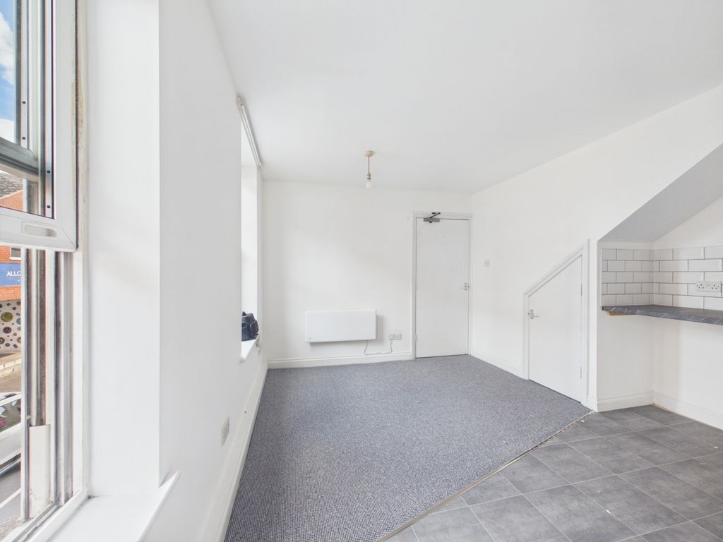 Property photo 2 of 4 Cam03062G0-Pr0258-Still002