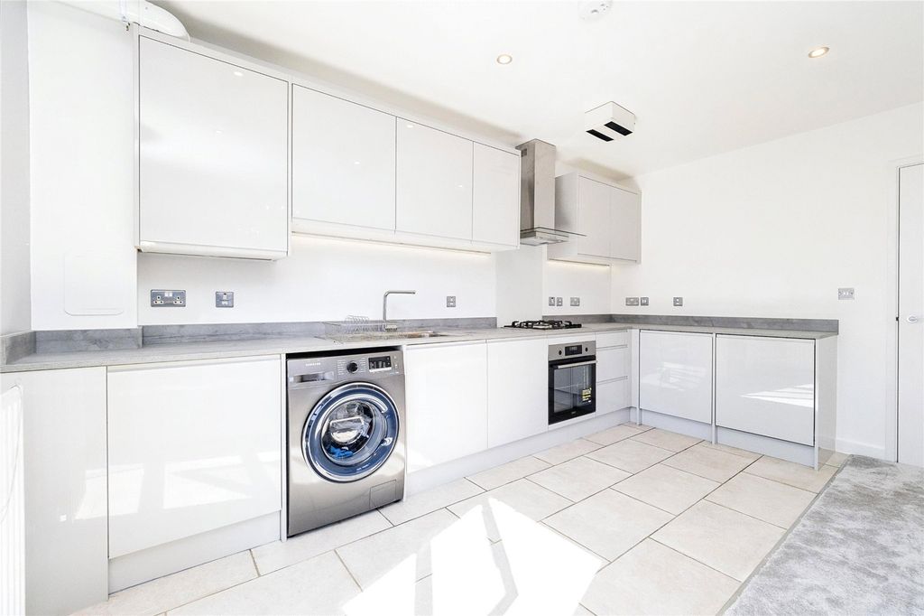 Property photo 3 of 13 Photography