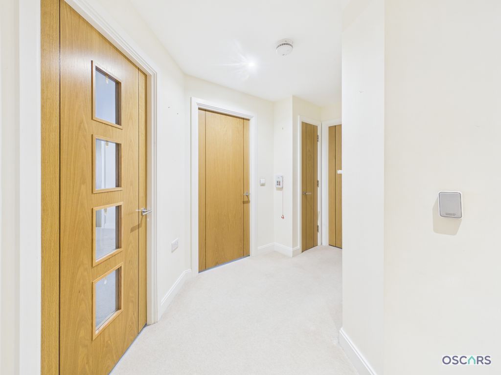 Property photo 2 of 15 Photo 11