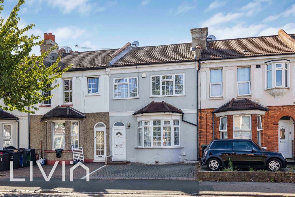 Property photo 1 of 9 120A6779
