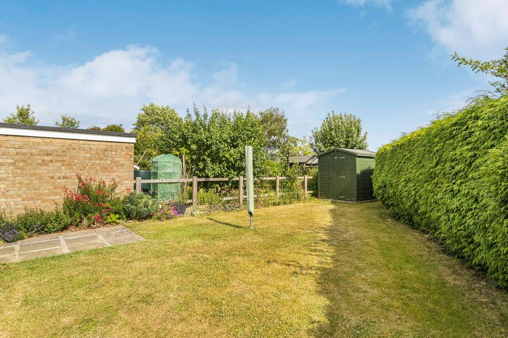 Property photo 3 of 16