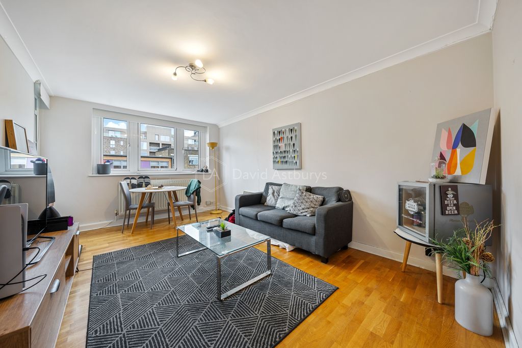 Property photo 2 of 12