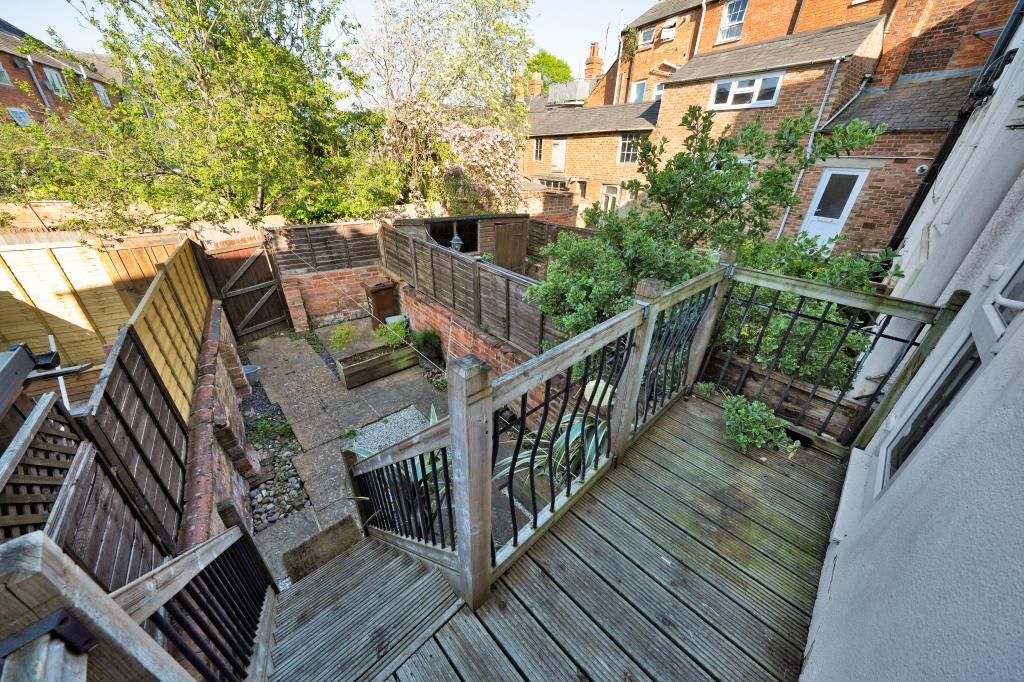 Property photo 2 of 20 Garden