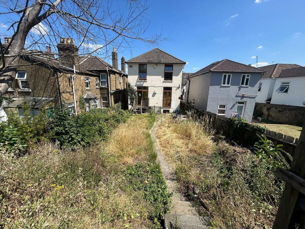 Property photo 3 of 5 Rear Garden