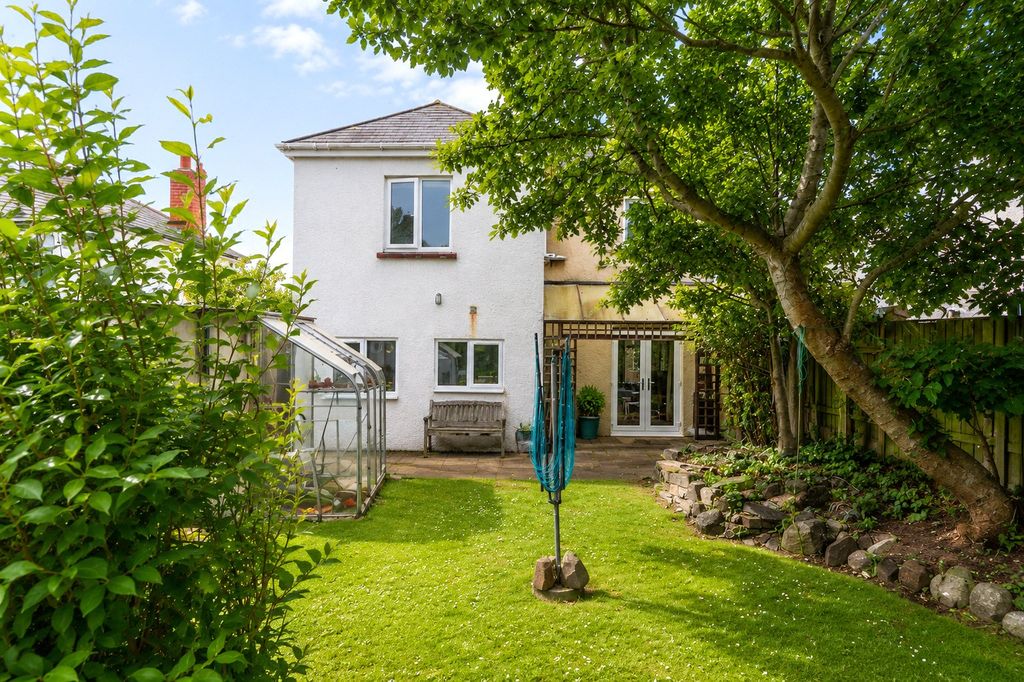Property photo 2 of 15 Picture No. 02