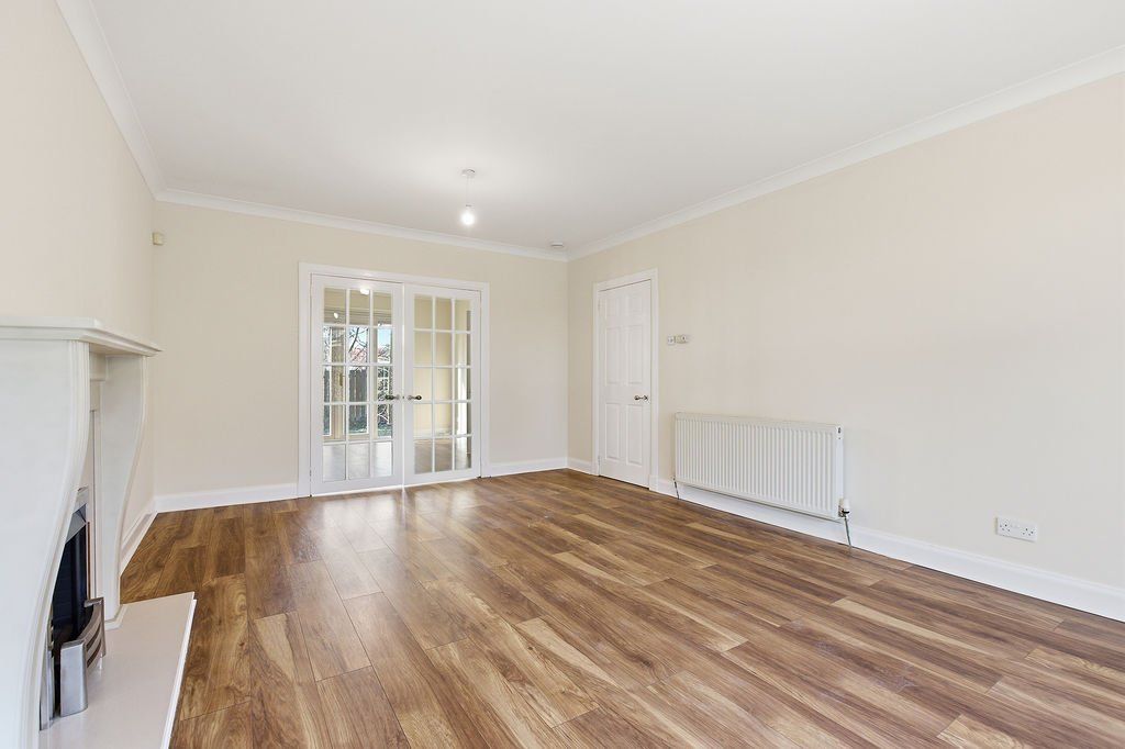 Property photo 3 of 33 Picture No. 14