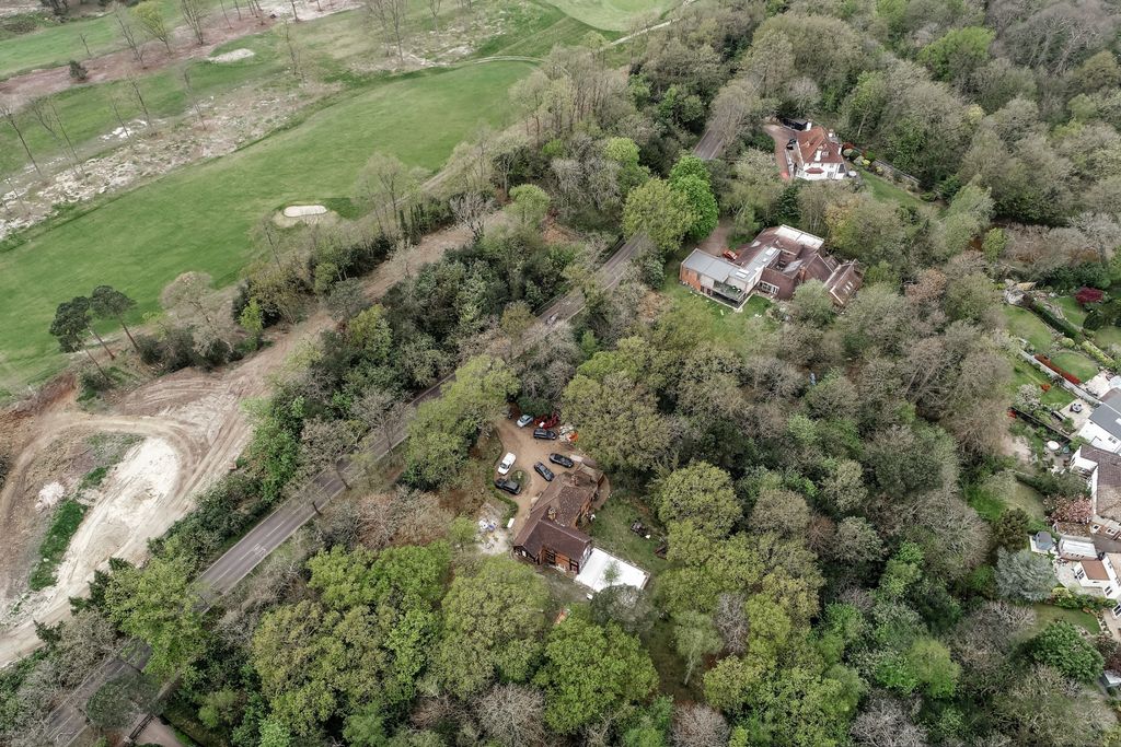 Property photo 1 of 3 Photo 3